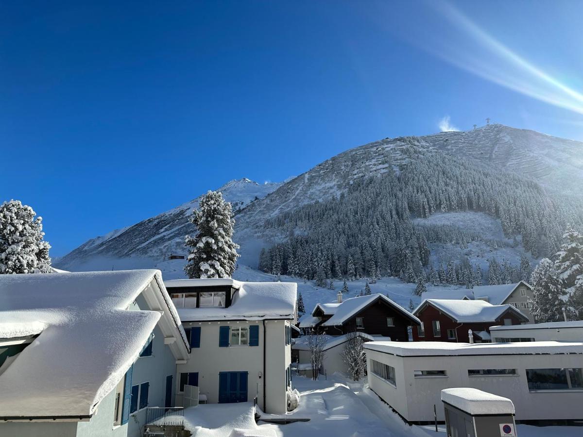 Mondholz Ferienwohnung Andermatt Εξωτερικό φωτογραφία