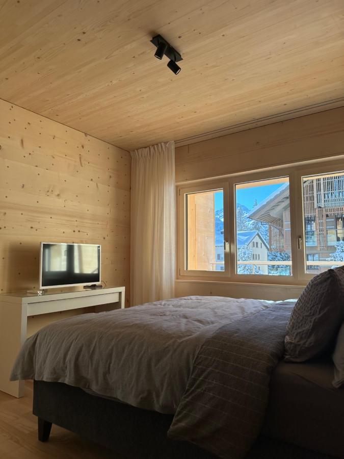 Mondholz Ferienwohnung Andermatt Εξωτερικό φωτογραφία