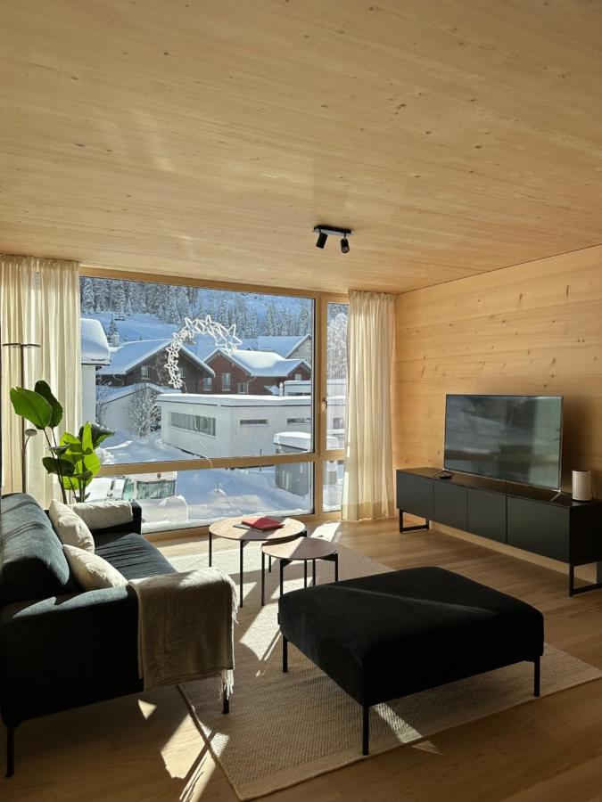Mondholz Ferienwohnung Andermatt Εξωτερικό φωτογραφία